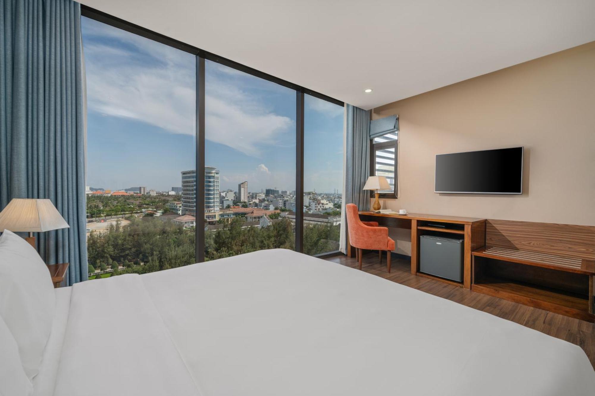 Yarra Ocean Suites Danang Eksteriør billede