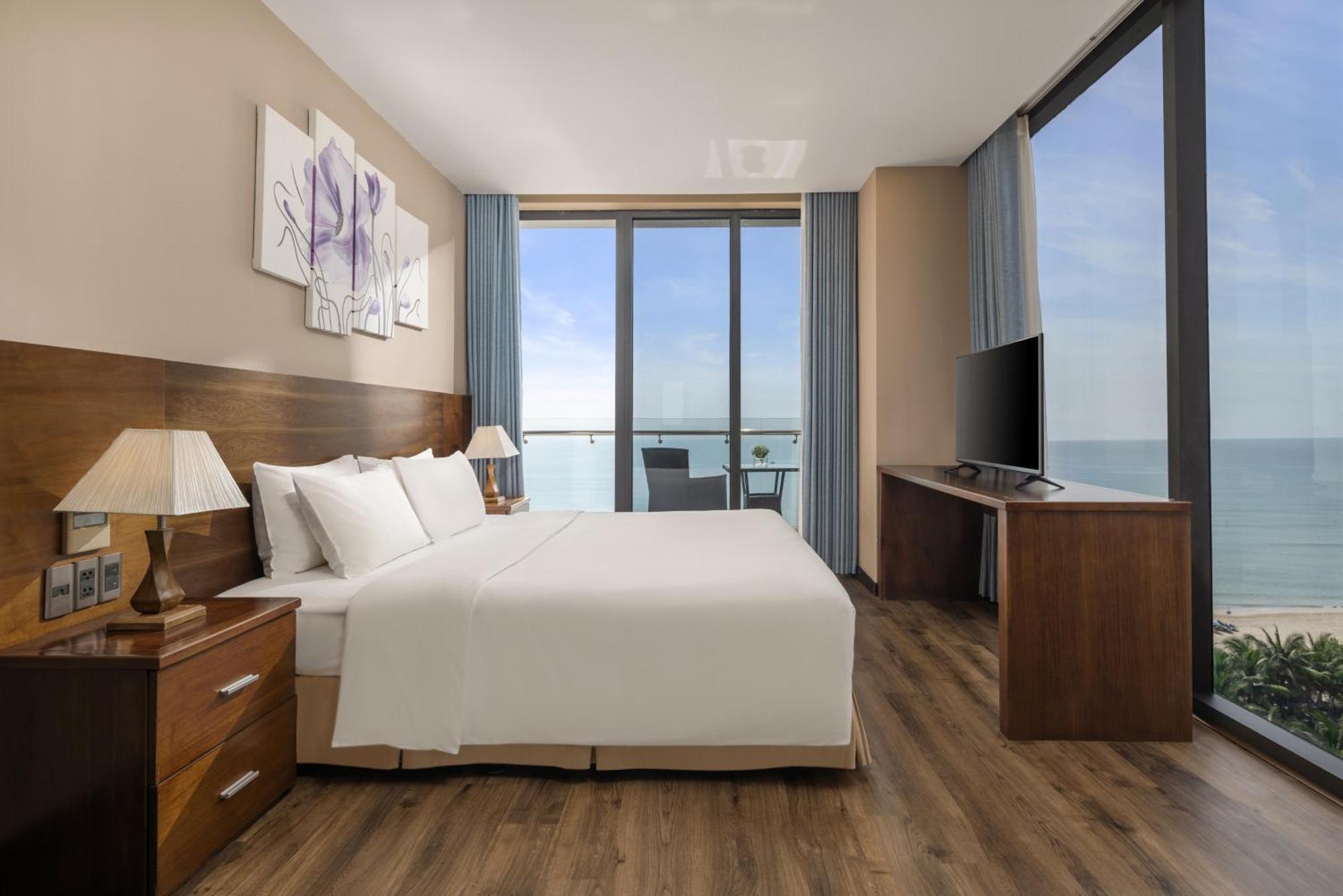 Yarra Ocean Suites Danang Eksteriør billede