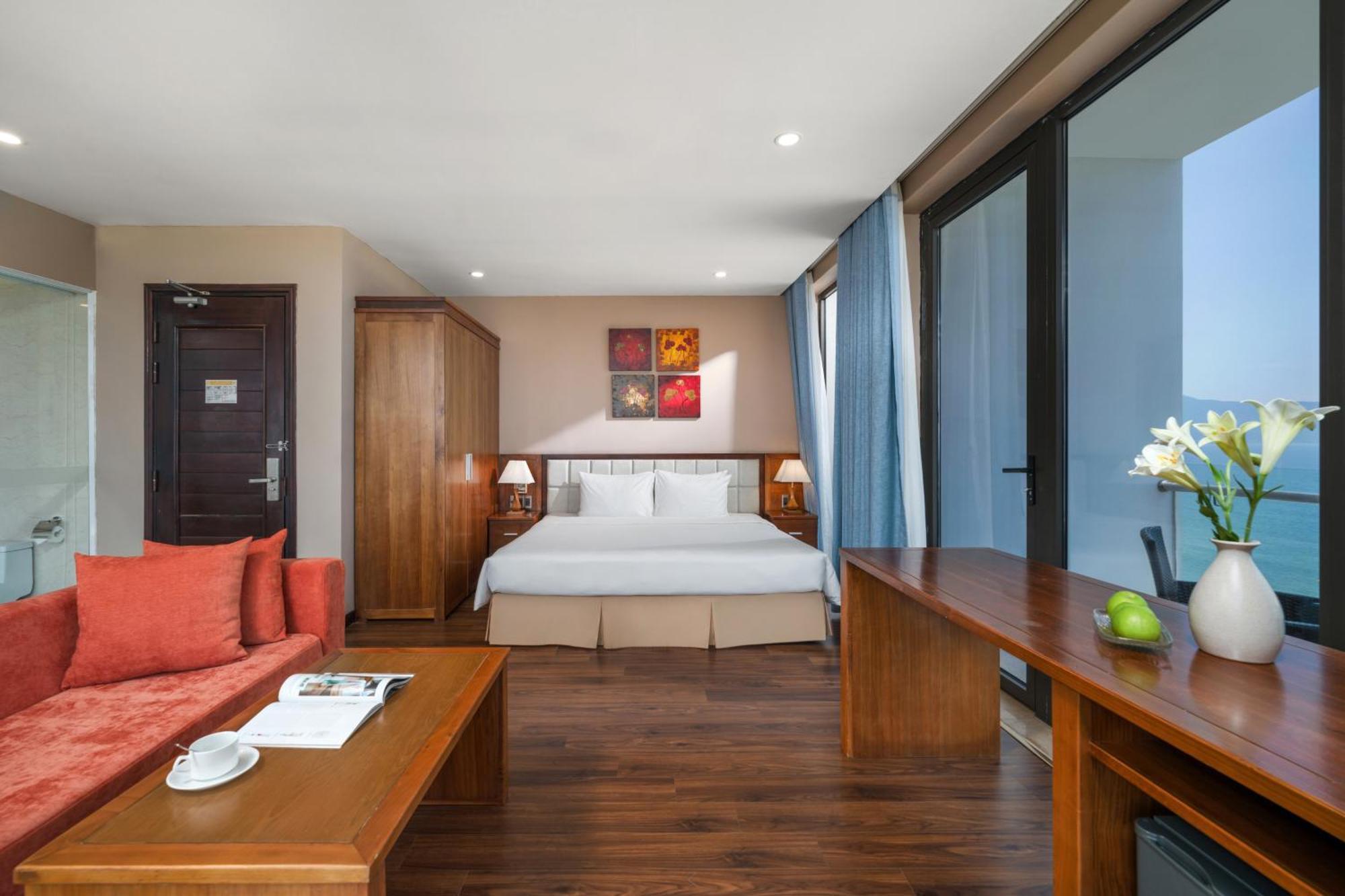 Yarra Ocean Suites Danang Eksteriør billede