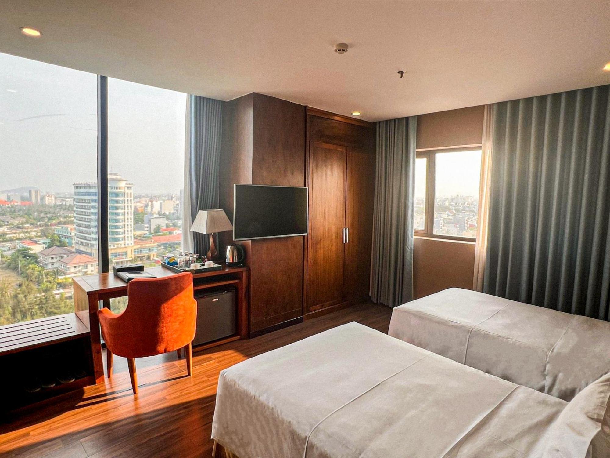 Yarra Ocean Suites Danang Eksteriør billede