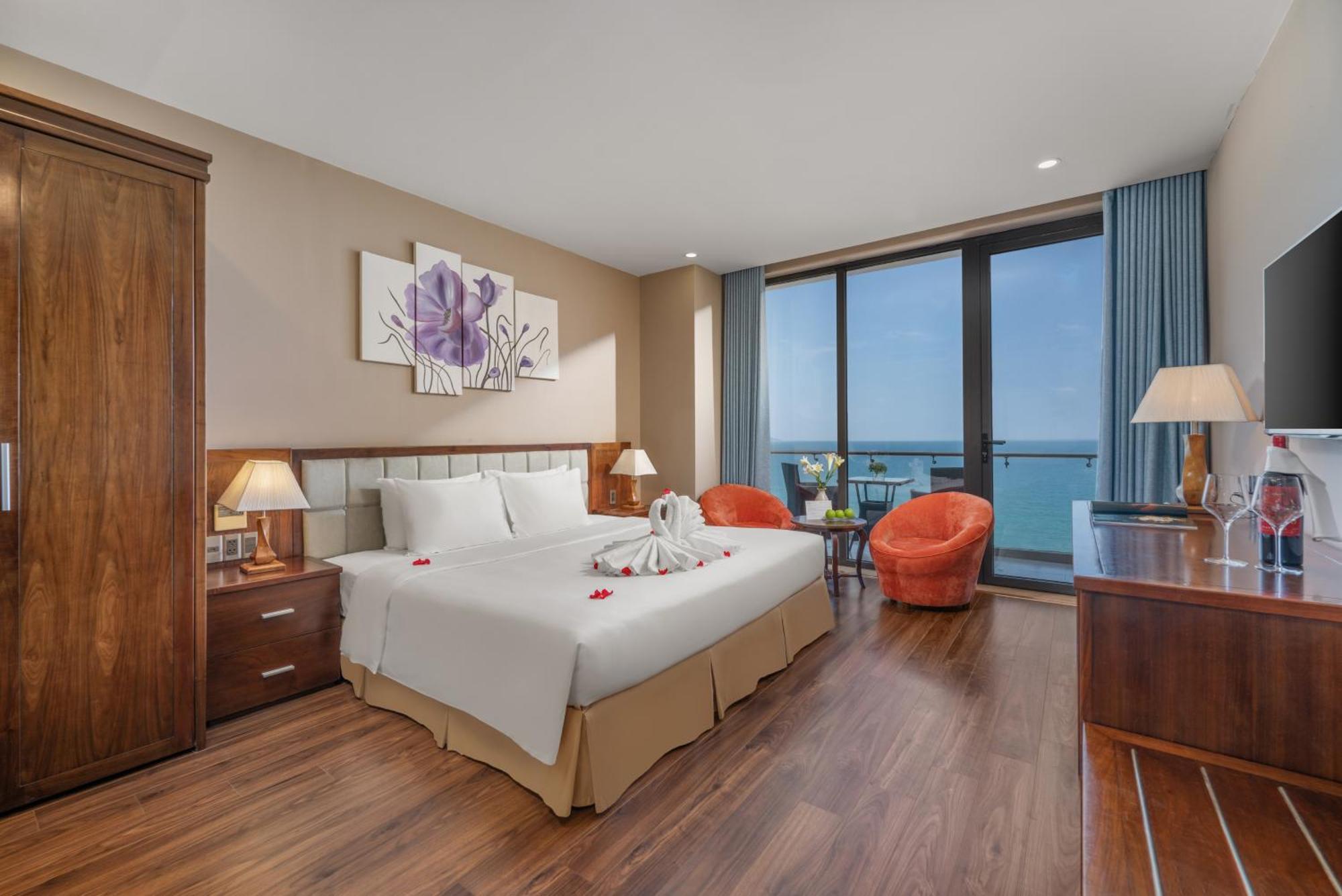 Yarra Ocean Suites Danang Eksteriør billede