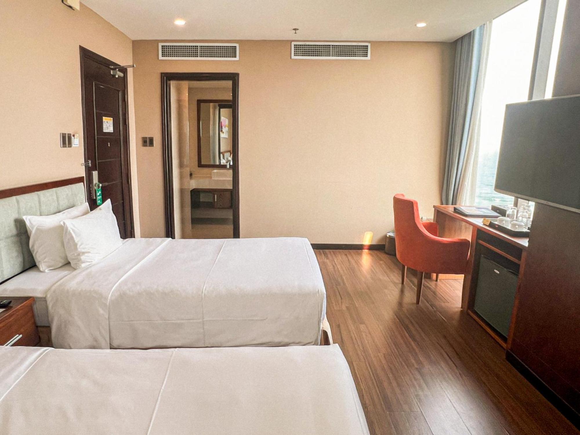 Yarra Ocean Suites Danang Eksteriør billede